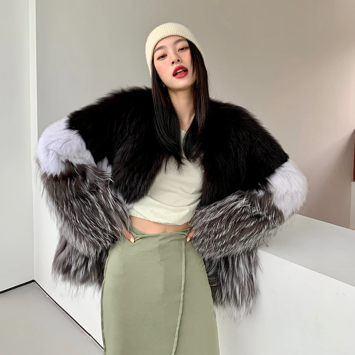 

2021 New Fashion patchwork Women's real fox fur Jacket Natural Silver Fox Fur Coat Outwear wholesale HF12