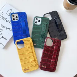 Fashion Animal leather Metal Letter Wristband Couple Hard Case For Iphone 15 14 13 11 12 Pro Max Xr X Xs Max Phone Cover Fundas