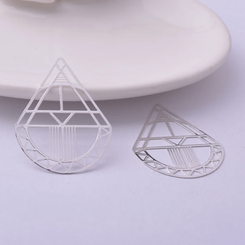 30 Stück AB6209 27*35mm Dreieck-Anhänger Geometrie-Anhänger DIY Schmuckherstellung – Detail 6