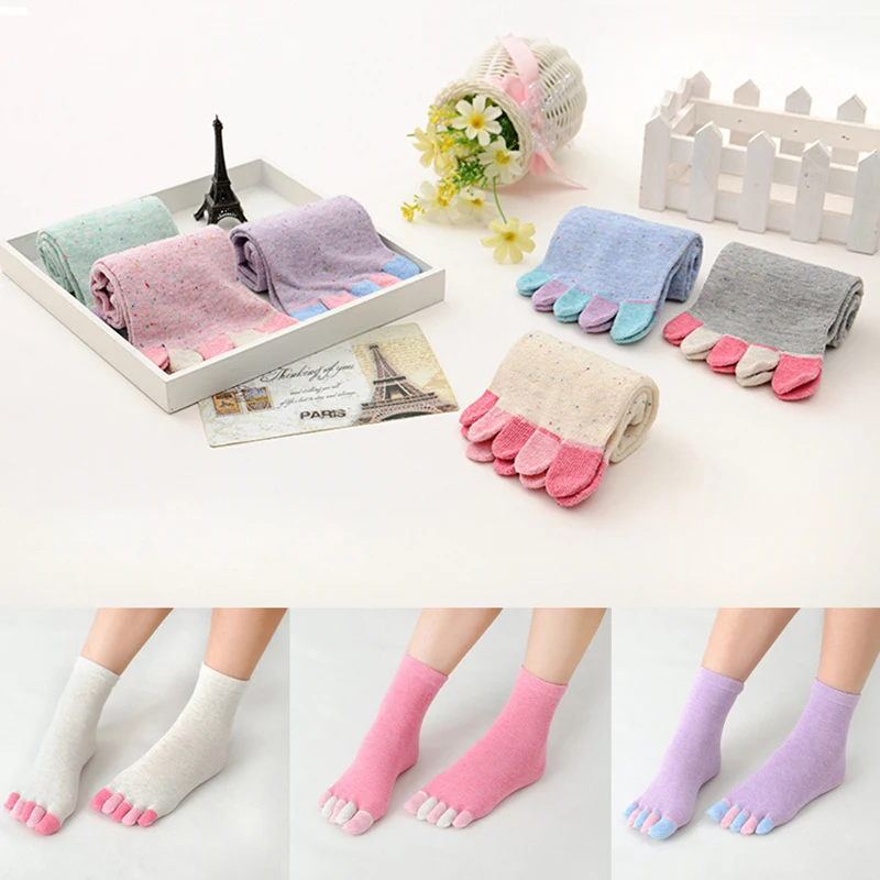 5 Pairs Fashion Women Five-finger Socks Colorful Five-Toed Simple Jacquard Cotton Sock Classic Solid Color Crew Socks with Toes