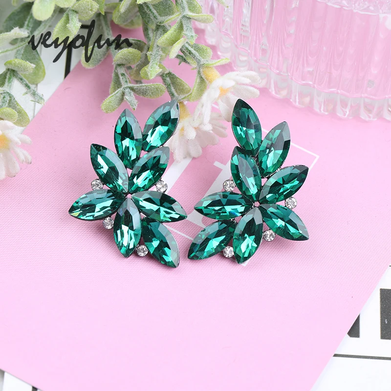 Veyofun Trendy Plant Crystal Stud Earrings for Women Symmetrical Design Accessories Jewelry Wholesale New