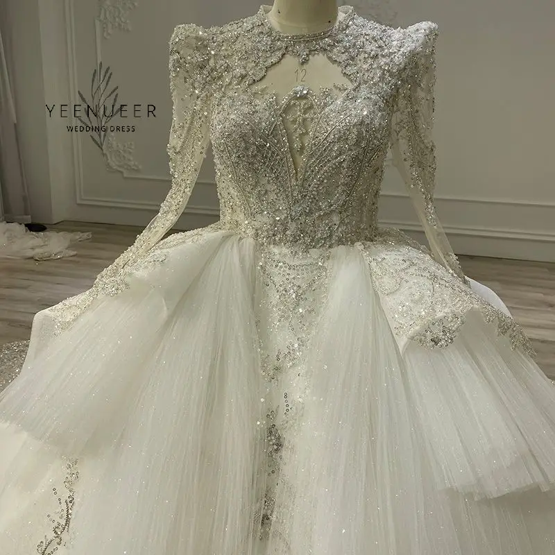 Yeenueer Tulle Lace Applique 웨딩 드레스 긴 소매 가리비 모양 바닥 길이 a 라인 웨딩 드레스