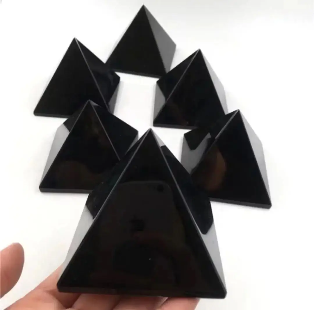 40mm-100mm Natural Black Obsidian Healing Pyramid Mineral Triangled Crystal Point Stone for Decorative Display 1pc