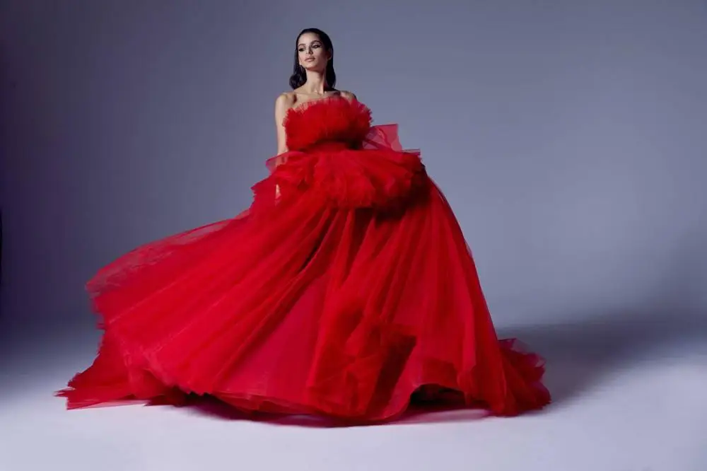 Elegant Red Tulle Dresses With Train Girls Quinceanera Dresses Ball Gown Strapless Puffy Tutu Dress 2020