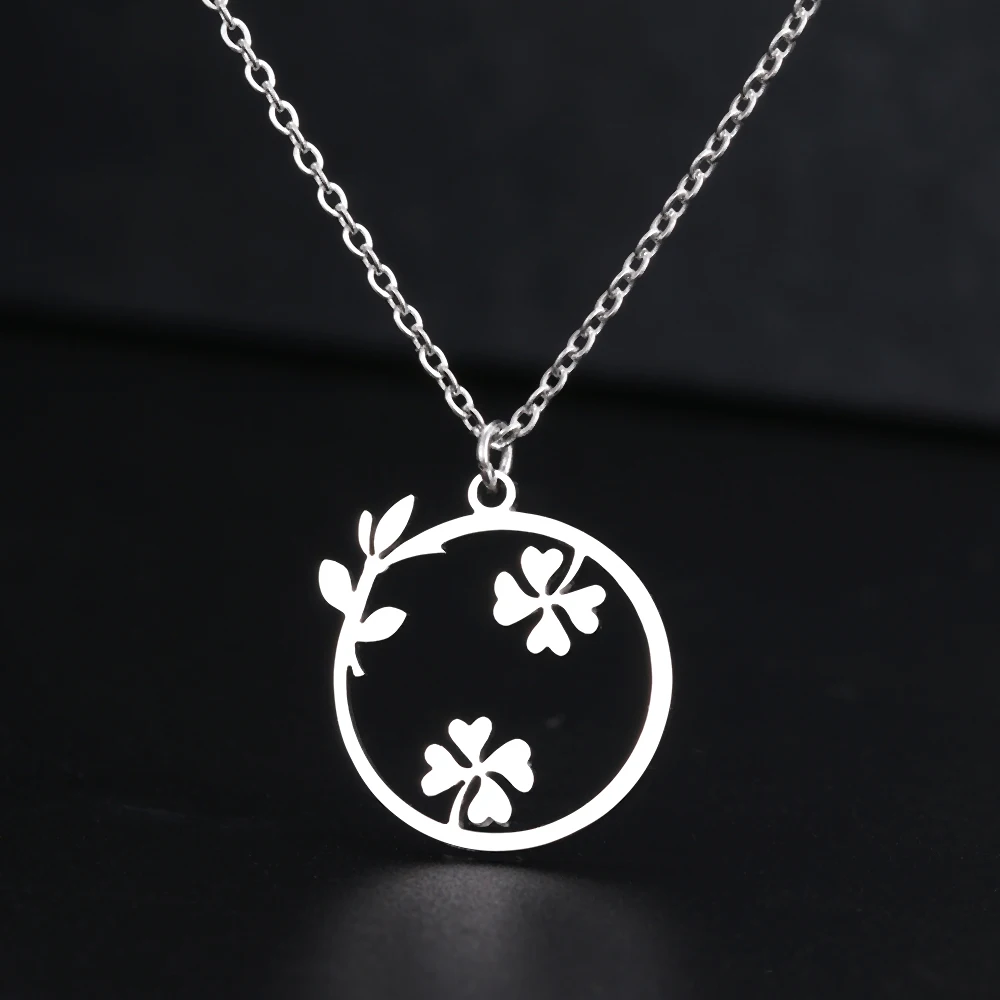 Stainless Steel Necklaces Classic Clover Wreath Pendant Chain Collar Fashion Necklace For Women Men Jewelry Party Gift One Piece image 3