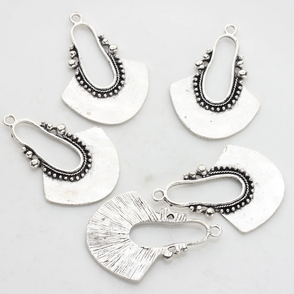 New 5pcs/lot 40*29MM Retro Antique Zinc Alloy Crescent-shaped Charms Pendant For DIY Jewelry Necklace Accessories
