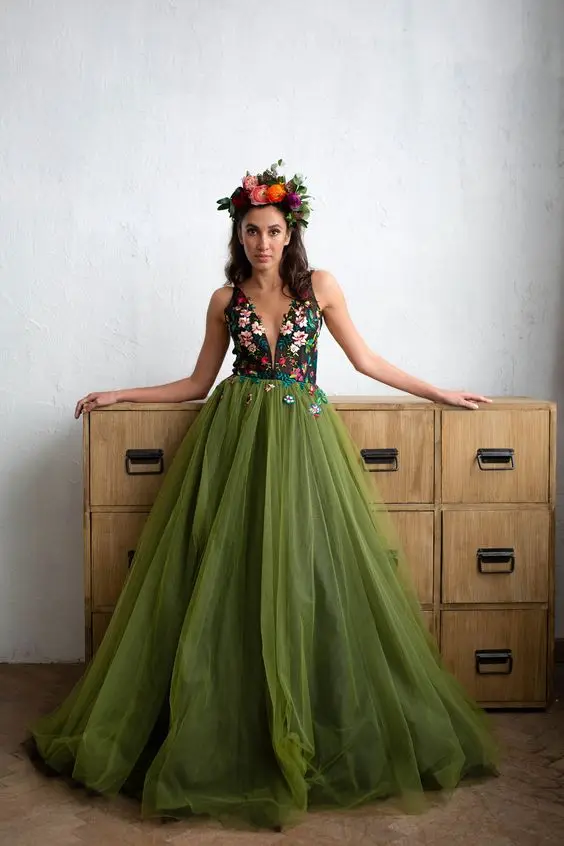 

Green Long Tulle Embroidery Prom Dresses 2021 Double V Neck A Line Formal Evening Party Dress Robe De Soiree