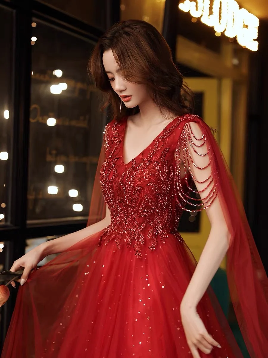 Vestido de noite vermelho com xale decote em v borlas manga a linha até o chão rendas apliques grânulos extravagantes vestidos de baile robes de soirée