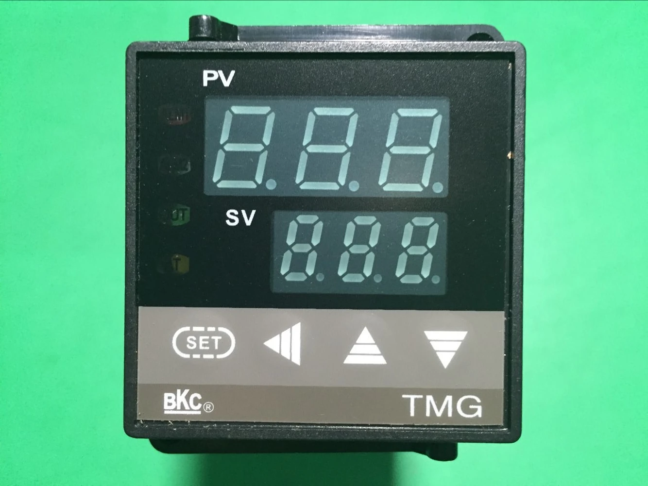 

BKC temperature controller TMG-7411Z 7431Z 7511Z 7531Z 7411ZZG