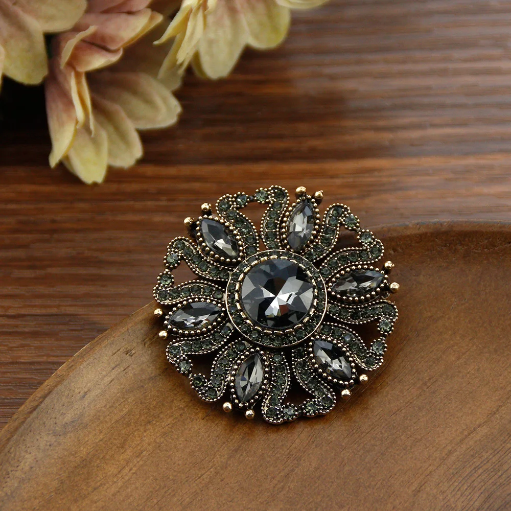 Sunspicems Vintage Gray Crystal Round Bohemia Brooch For Women Turkish Indian Brooches Pin Hijab Lapel Jewelry Retro Gold Color