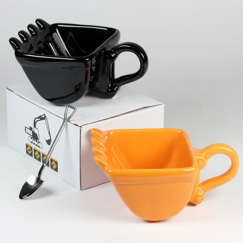 Personality Excavator Bucket Coffee Mug Shovel Spoon Amusing Ceramics Navvy Tea Cup Verre Crane Cigarette Holder Ashtray Tumbler