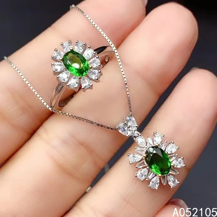 

KJJEAXCMY-925 Sterling Silver Fine Jewelry Set for Women, Inlaid Natural Diopside, Vintage Fresh Flower Gem, Gift for Birthday P