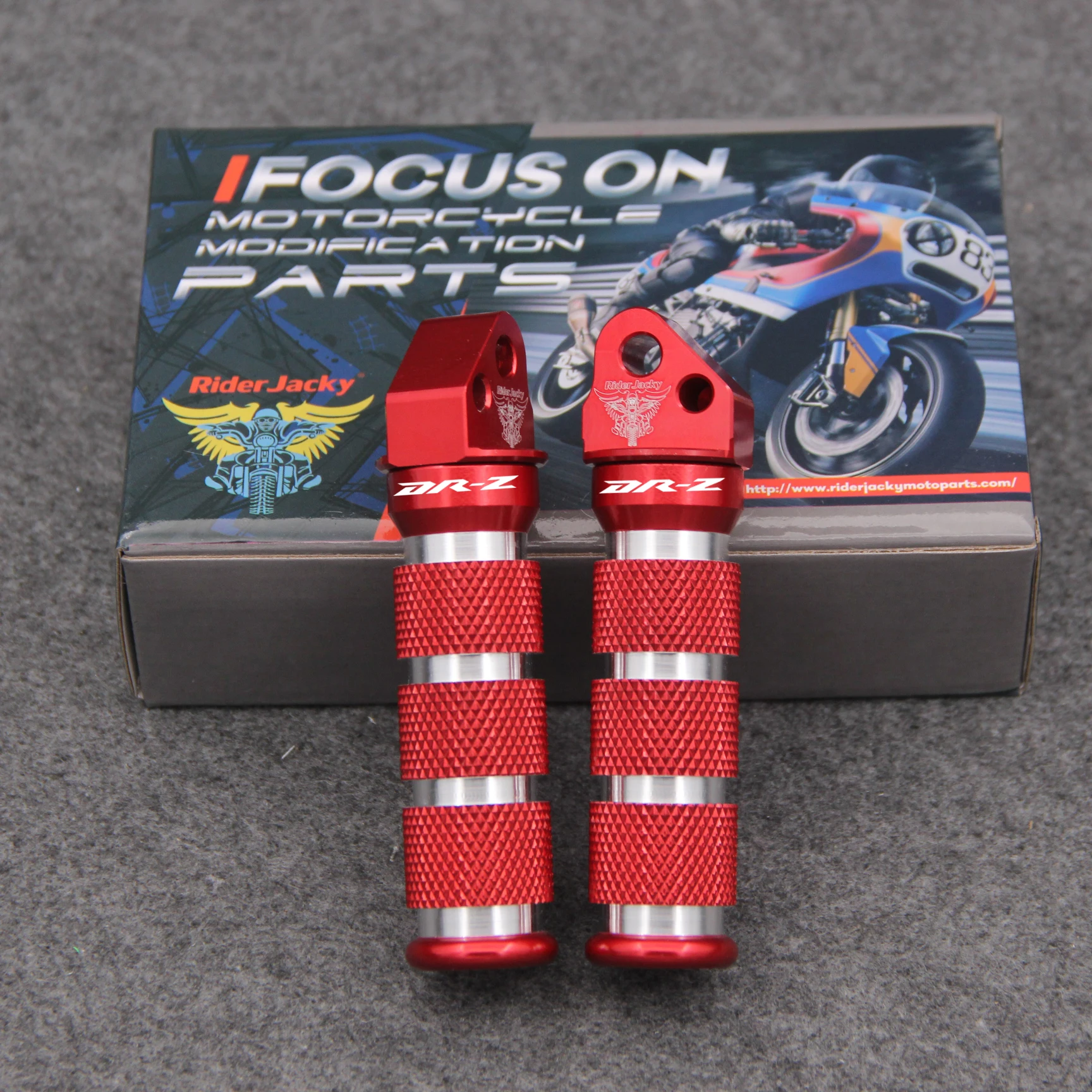 

CNC Aluminum Motorcycle Rear Footrest Foot Pegs Footrests Pedal For Suzuki DRZ DR-Z 400 S & M 2000-2017 2012 2013 2014 2015 2016