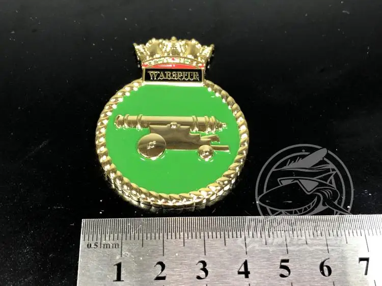 شارة معدنية Heraldry HMS سفينة حربية Warspite نموذج باخرة العرض