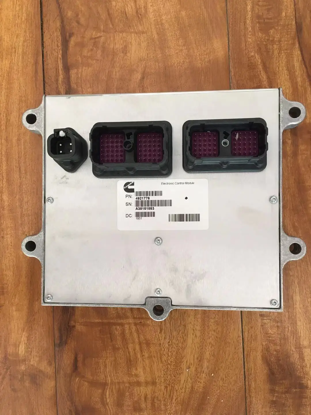 

4921776 4921797 600-467-1100 Original Engine Computer Board ECU Electronic Control Unit For Cummins QSB6.7 6D107 CM850