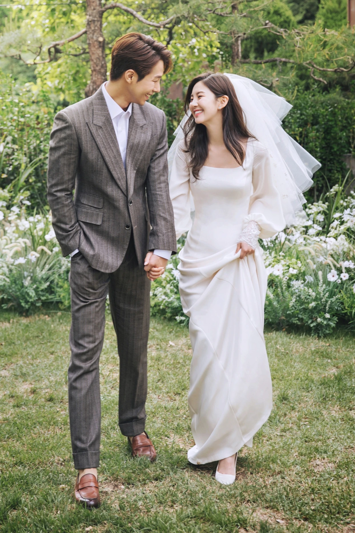 Vestido de noiva quadrado e elegante, vestido de casamento para primavera, manga longa, jardim, tt333