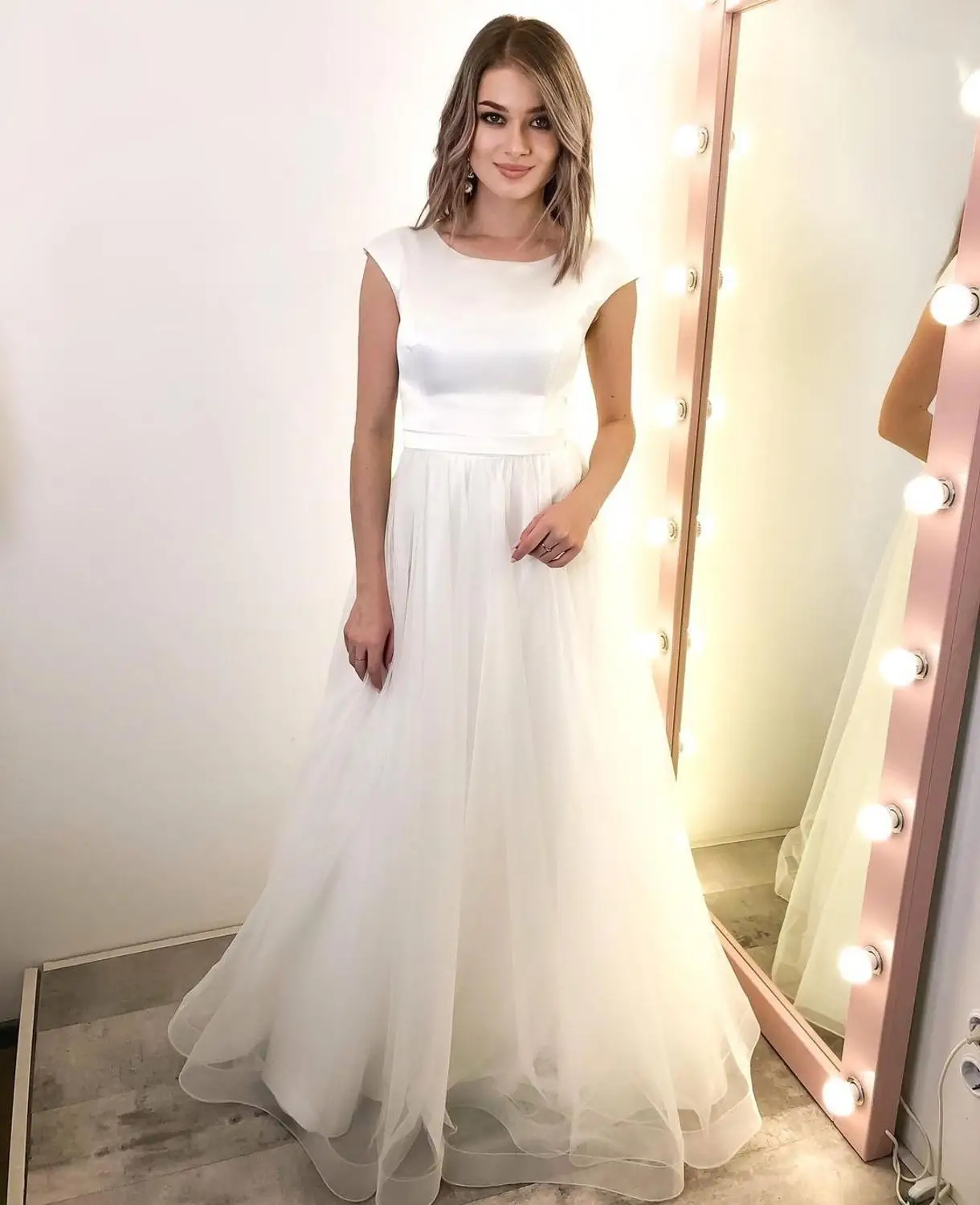 Robe De mariée Simple en Satin, ligne a, longueur au sol, sans manches, dos bas, à lacets, bon marché, 2021