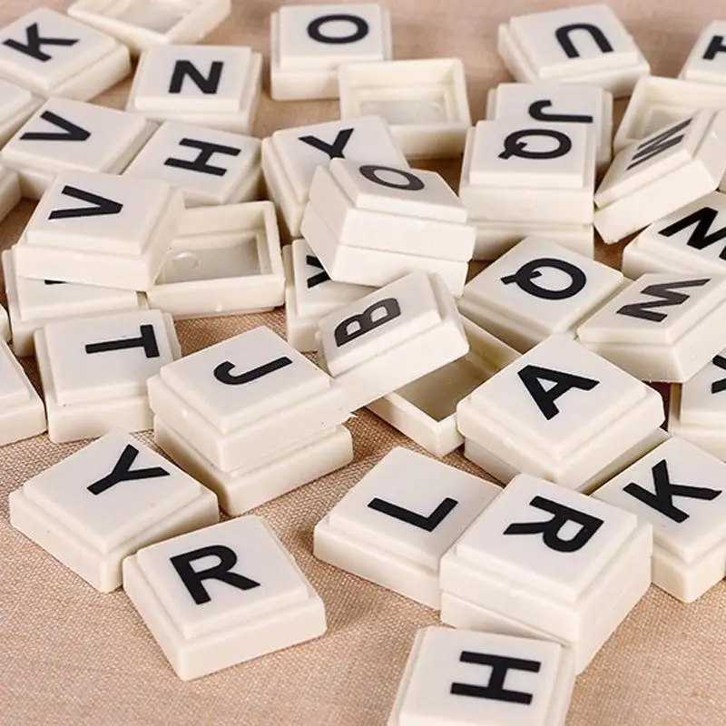 أطفال اللعب الكلمات بطاقات اللعب تعلم الإنجليزية كلمة لعبة مونتيسوري كلمة آلة لعبة الأجزاء المقطعة للحروف الأبجدية الحروف بطاقة محو الأمية