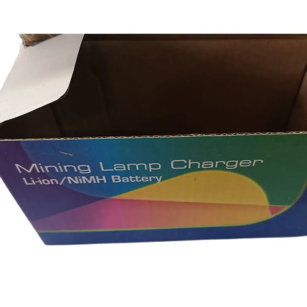 AC90-240V 50-60Hz Mining Lamp Charger for Li-ion/ NiMH Battery