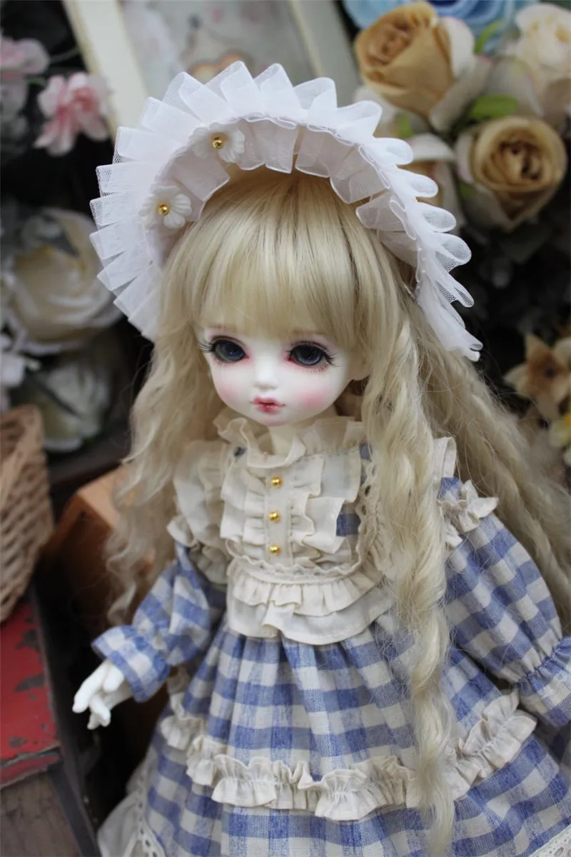 BJD Doll Clothes for 1/3 1/4 1/6 Blythes Size Giant doll clothes blue Plaid Sweet Retro doll accessories (Skirt + Tiara)