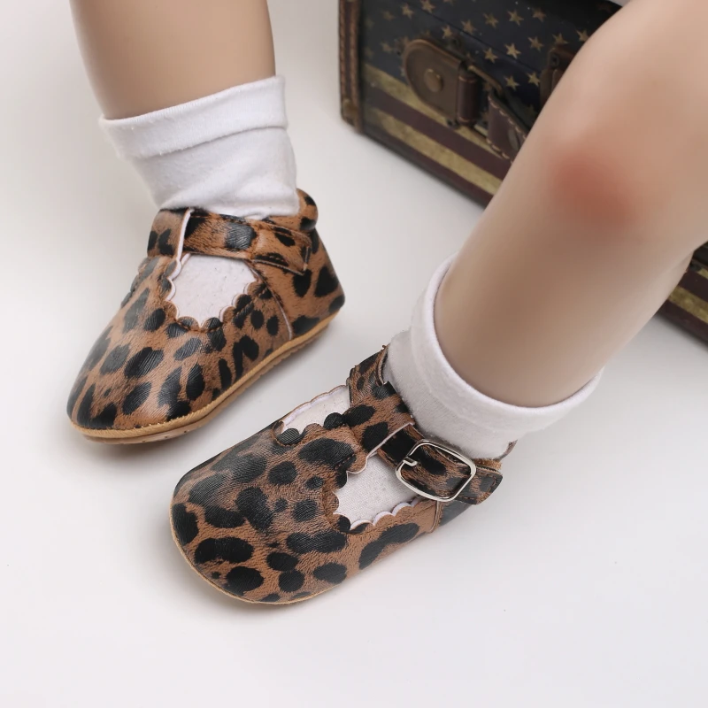 Comfortable Infant First Walkers Casual Crib Shoes Soft Rubber Sole Daily Wear For Newborn Boys Girls 0-18M