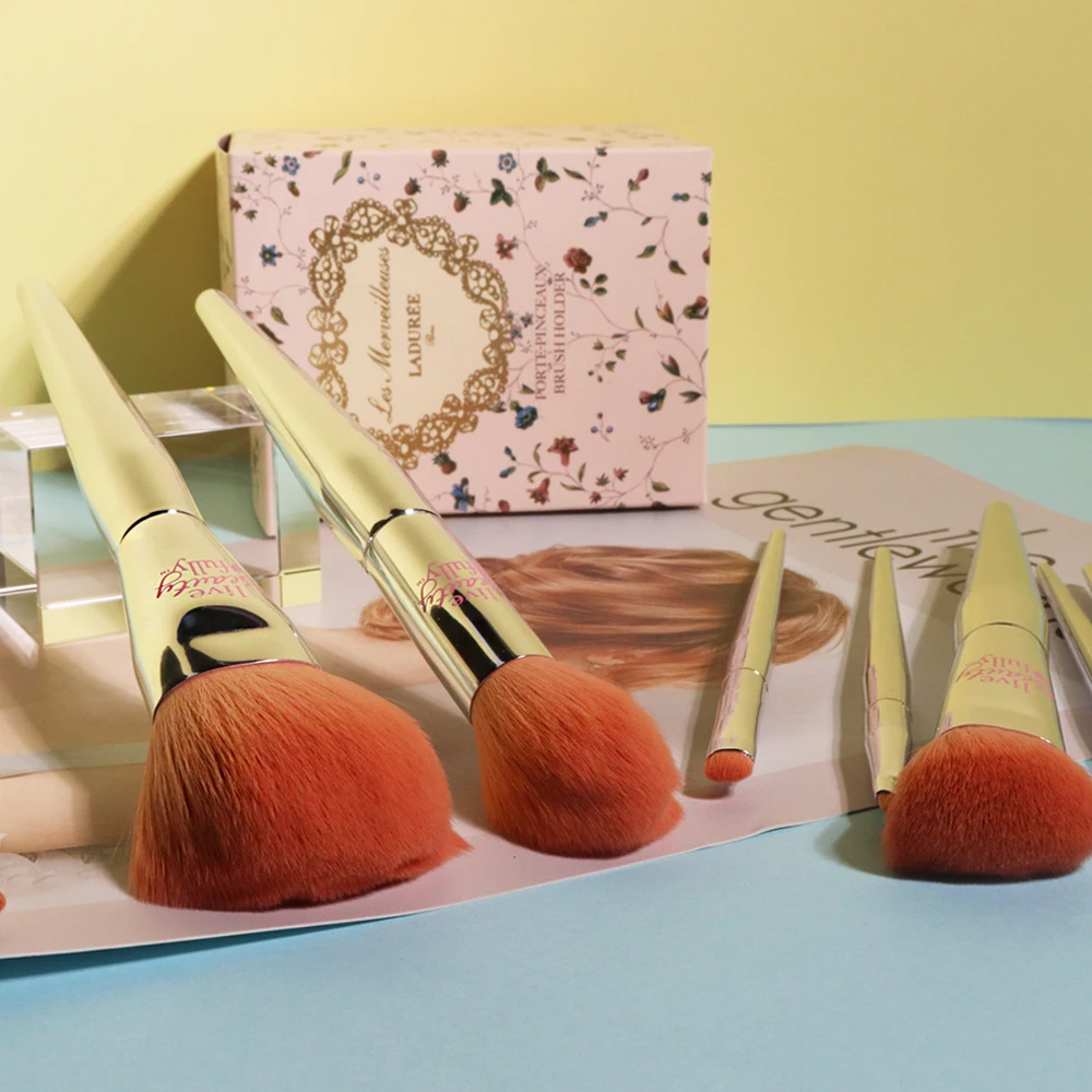 Silver 9Pcs Makeup Brushes Set Professional IT Cosmetics Synthetic Orange Hair Powder Blush Highlight Eyeshadow Make up Brush