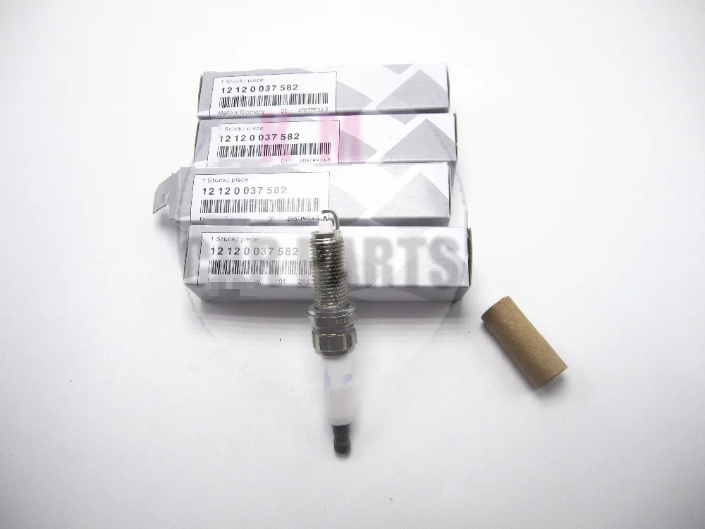 

NEW High Quality Spark Plugs for oem 12120037582 for BMW E82 E88 F10 F13 135i 535i X1 Spark Plug ZR5TPP33