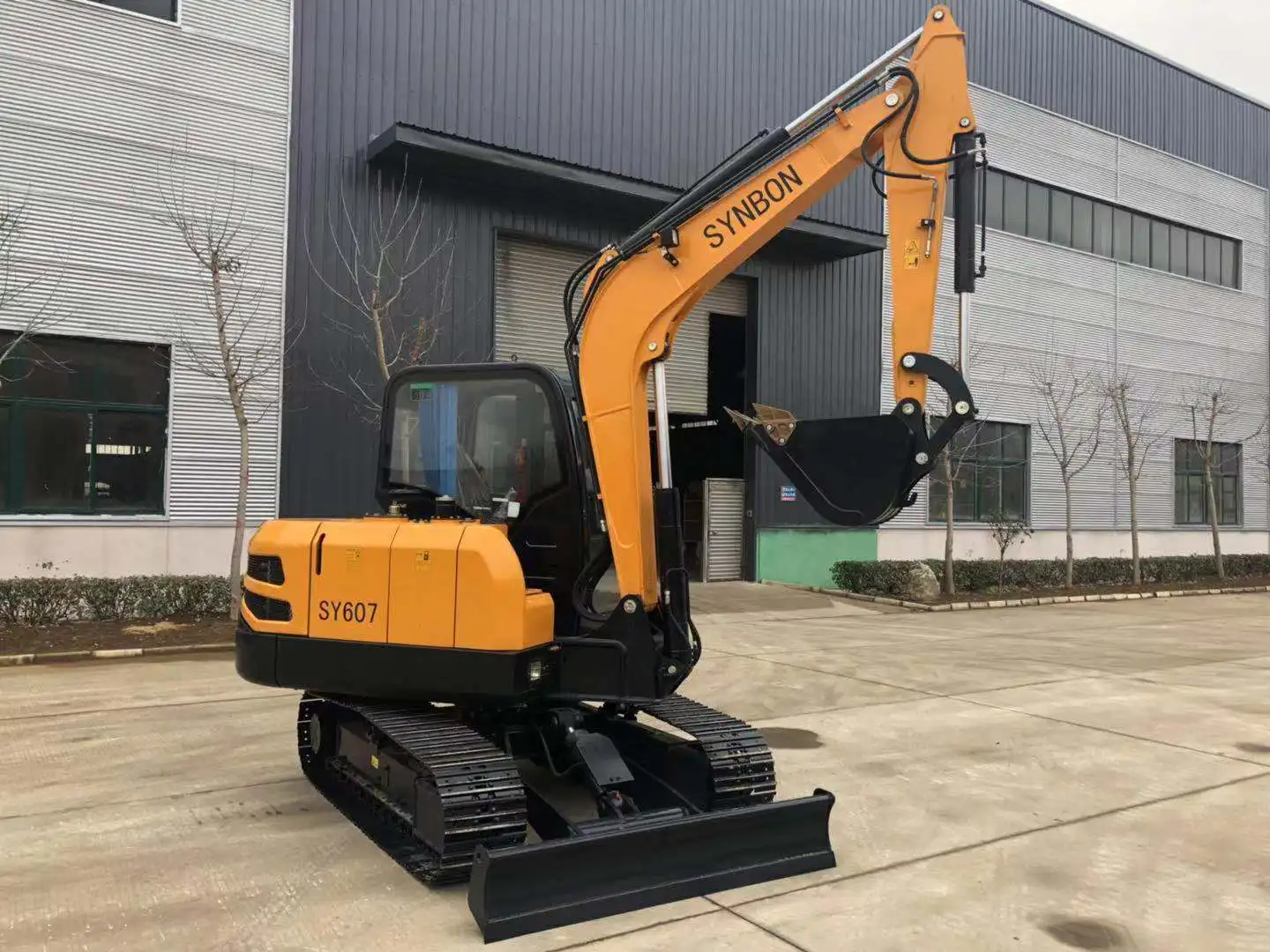 New Crawler Excavator Hydraulic System Digger SY607 For Farm Building