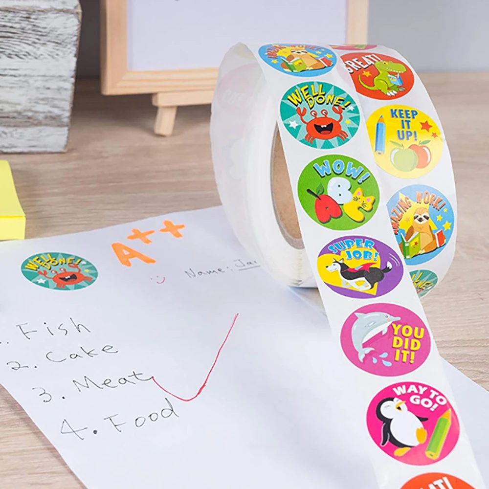 Animals Reward Stickers Kids 500pcs/Roll Encourage Seals Labels Scrapbooks School Teacher Supplies Cute Gifts For Children Toys