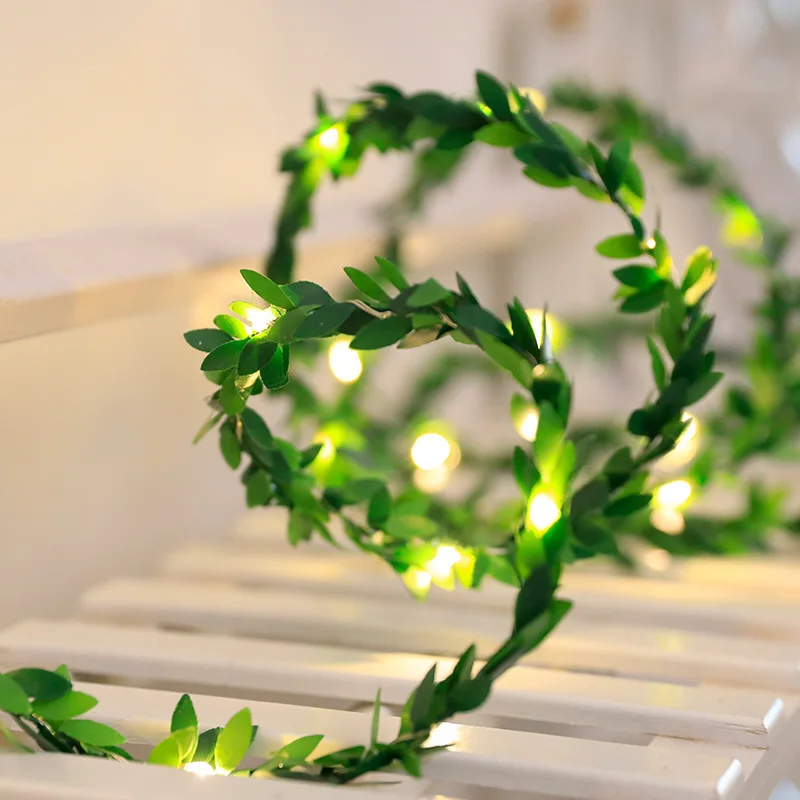 A folhagem rústica do casamento conduziu luzes da corda da guirlanda da folha verde da hera perfeita para o interior, quarto, casamento, decorações