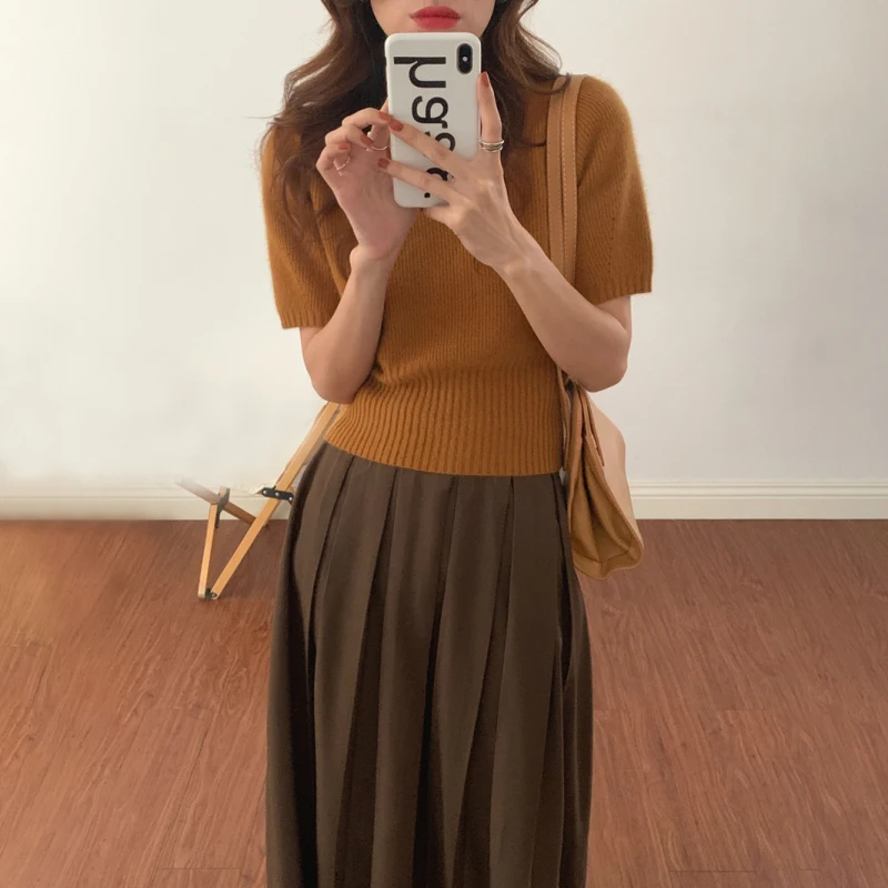 2021 Women Autumn High-waisted Long Pleated Skirt Vintage A-line Midi Skirts Solid Color School Uniform