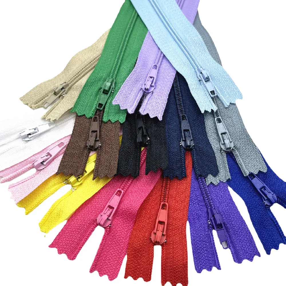 15/20/25/30/35/40/45/50/55/60Cm (6/8/10/12/14/16/20/22/24 Inch) Nylon Coil Zippers Suitable For Clothing Sewing Crafts 15 Colors