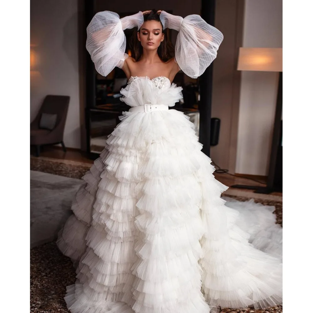 Dreamlike White Ruffles Tulle Bridal Dresses With Detachable Sleeves Puffy Draped Mesh Tulle Wedding Gowns Beaded Lace Prom Gown