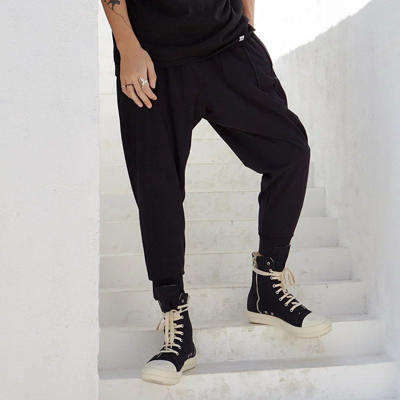 

Men's new classic black Korean version of Hong Kong style urban youth fashion casual loose pants