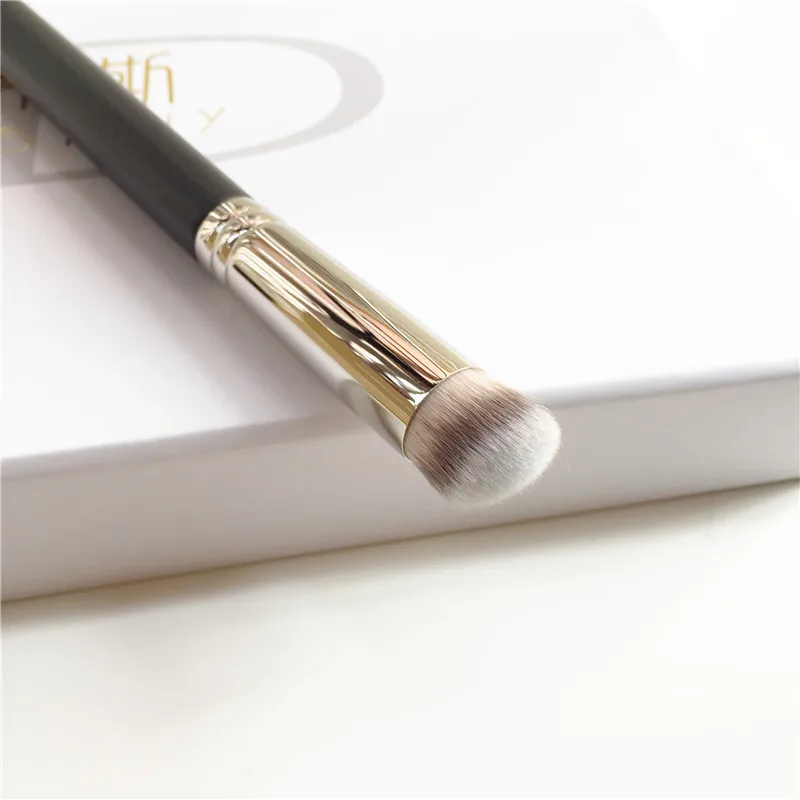 Mini Rounded Slant Concealer Makeup Brush 270S - Angled Small Foundation Cream Conceal Buffer Blender Beauty Cosmetics Tool