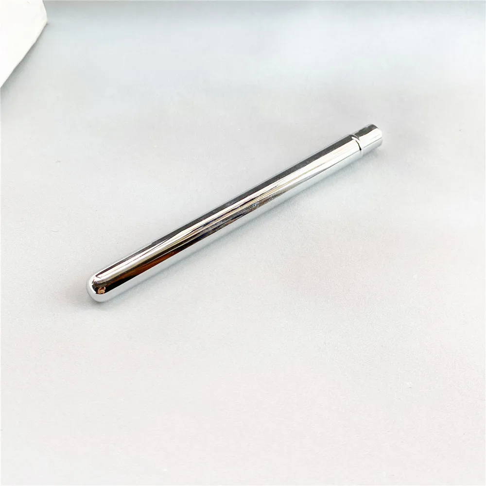 Lip Brush L05 Firm Round Precision Lip Liner Makeup Brush with Metal Cover