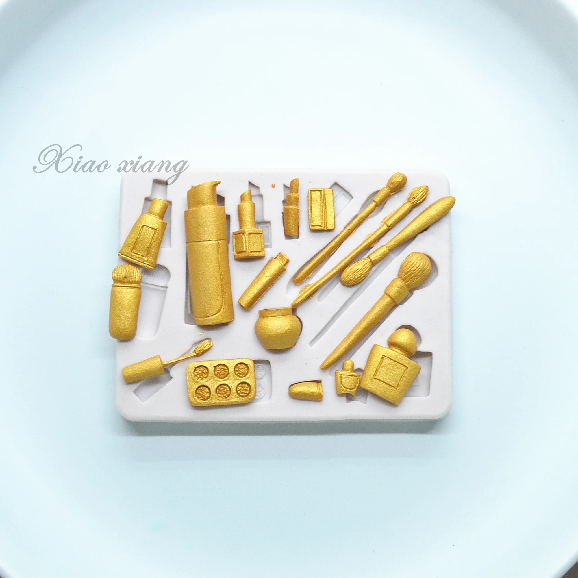 

DIY Cosmetics Lipstick Silicone Cooking Chocolate Cake Fondant Molds For Baking Cake Decoration Tools Pastry Accessories