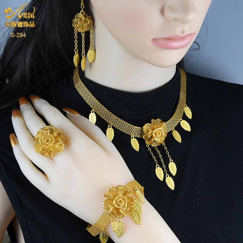 Indian Bridal Jewelry Sets 24k Gold Plated African Chokers Necklaces Earrings Rings Fashion Tassel Flower Dubai Luxury Sets