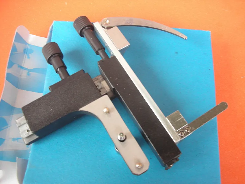 Metal a fase mecânica anexável do X-Y Movable da fase com acessórios do microscópio da régua da escala para o microscópio biológico de XSP