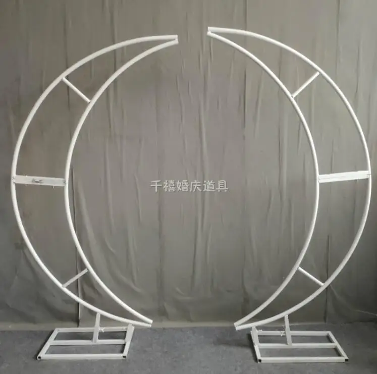 New wedding props iron crescent road arch heart-shaped road iron flower moon road arch ornaments