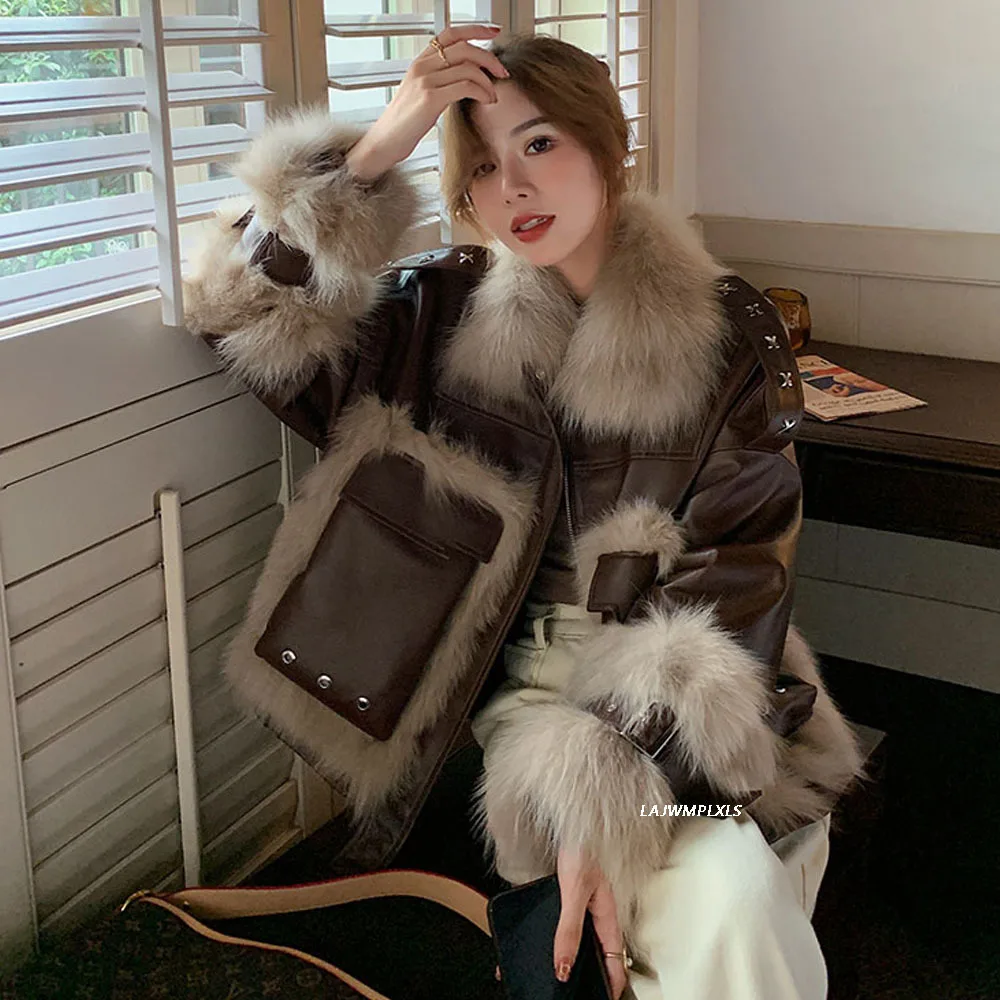 High-end Faux Fur Coat Women Winter Warm Fox Fur Coat Stitching Faux Sheep Skin Fur Jacket Retro 2022 New Woman Parka