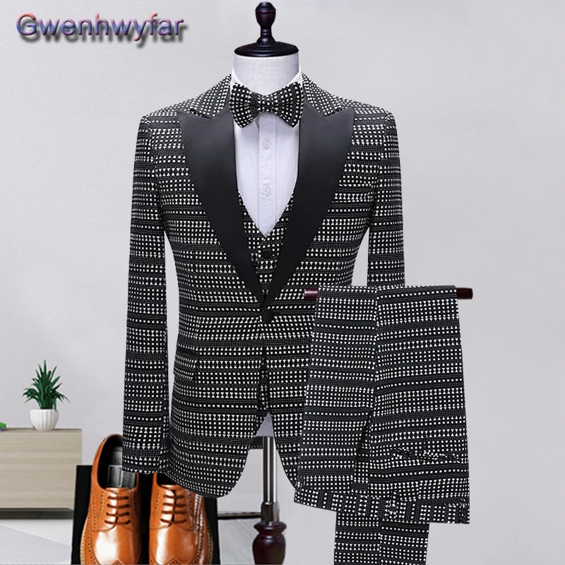 

Gwenhwyfar Men Wedding Suits Groom Tuxedo Peaked Lapel Male Fashion 3 Pieces Custom Slim Fit Men Suit Jackets Set traje de novio