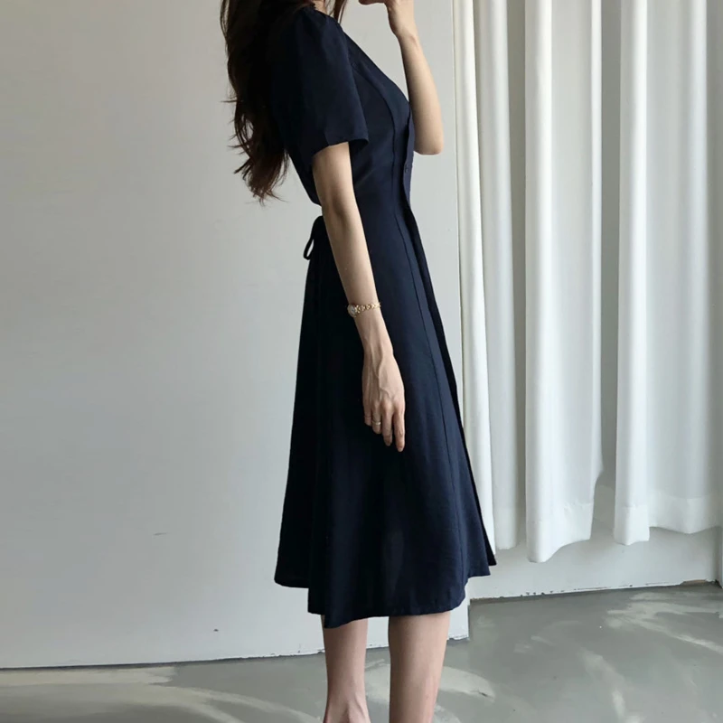 Colorfaith New 2021 Women Summer Dresses V-Neck Lace Up High Waist Vintage Elegant Korean Style Pure Lady Long Dresses DR3135A