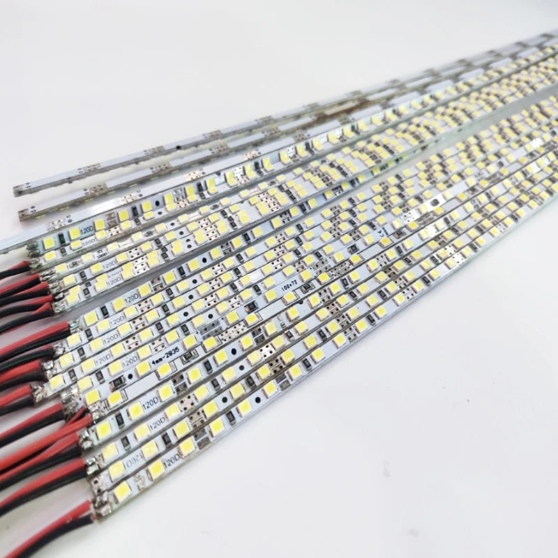 非常に明るいストリップライト,白いバックライト,smd 2835,dc 12v,60 leds,50cm, 4mm, 10個