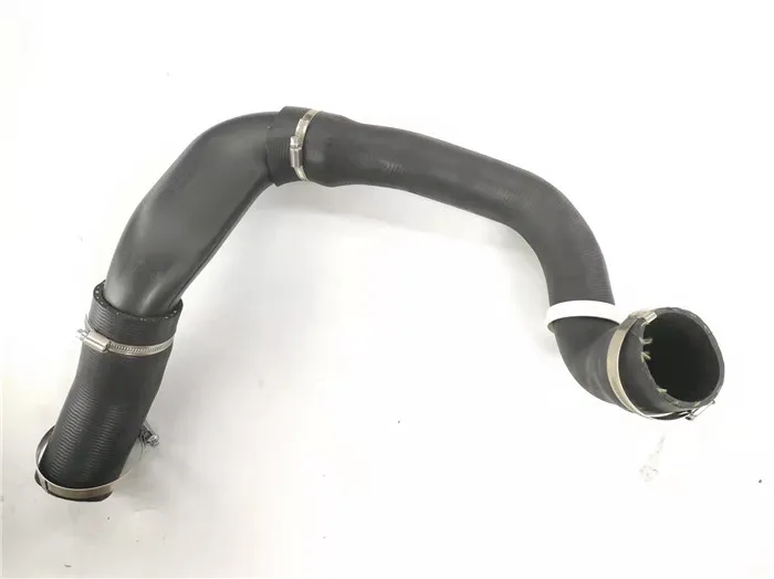 Intercooler to Manifold Inlet Hose Pipe Tube For Land Rover Freelander 2 2.2 2006-2014 LR066429, LR002589, LR000927