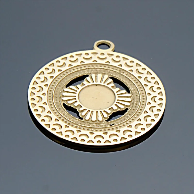 Miasol 2 Pcs 22mm High Quality Golden Plating 316L Stainless Steel Hollow Round Charms Pendants For Diy Jewelry Making