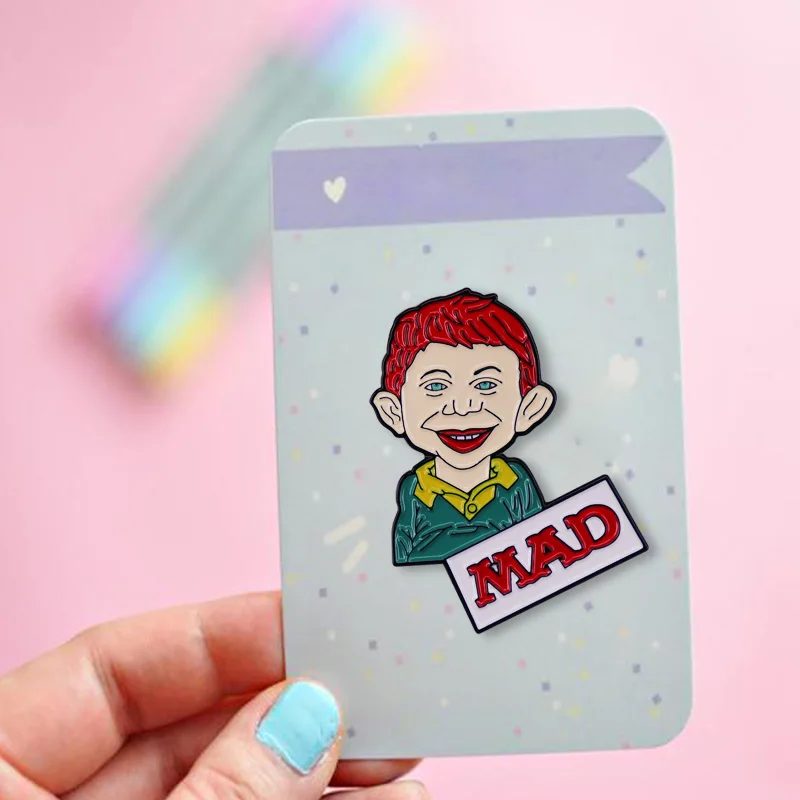 MAD Magazine Alfred E. Neuman Enamel Pin Vintage 90s Rare Collectable Badge What Me Worry? view 3