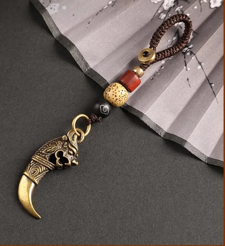 

Pure brass keychain men's creative personality car key pendant dragon jewelry male and female key chain