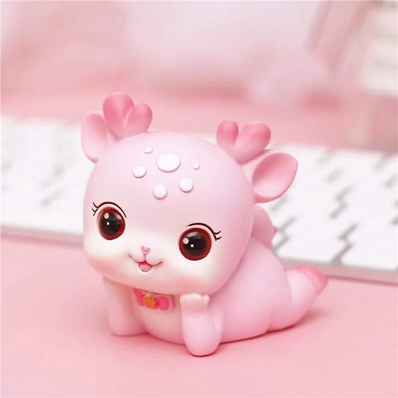 A deer has your deer car ornament car perfume cute creative net red center control desk car decoration supplies