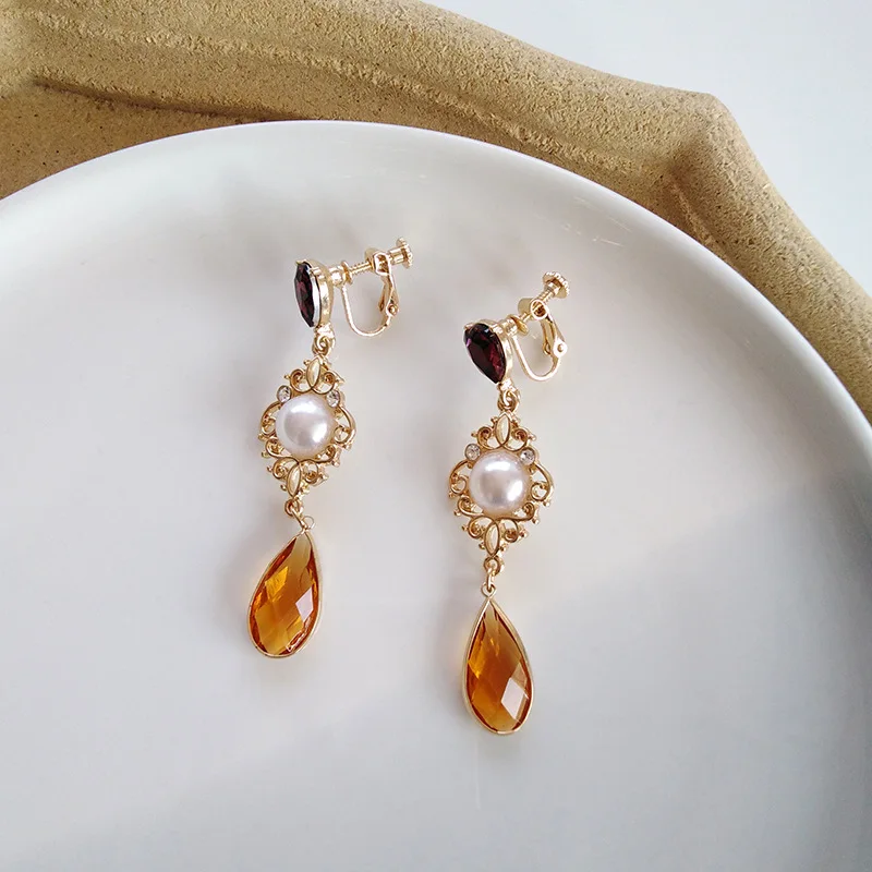 

Korean Style Vintage Pearls Earrings No Piercing Elegant Brown Water Drop Shape Stone Clip On Earrings Baroque For Women Lady
